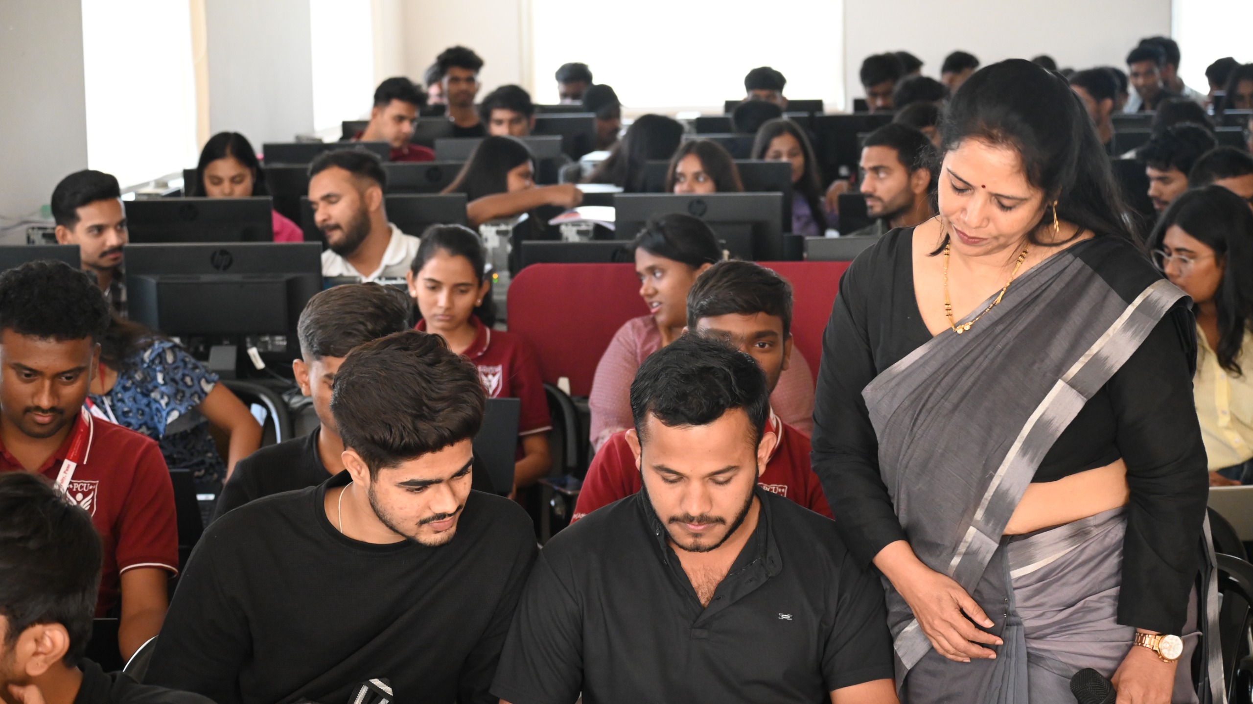 Workshop on Building Web Applications using Advanced Java